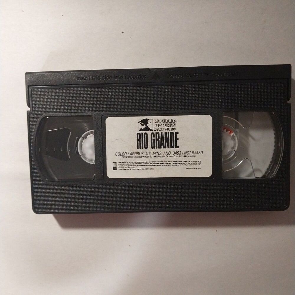 Rio Grande (VHS, 1994, Colorized Version) - Picture 3 of 3